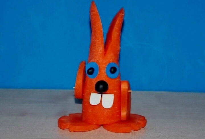 заяц из моркови