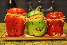 Спагетти в болгарском перце на Хэллоуин