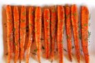 Запечённая морковь с укропом